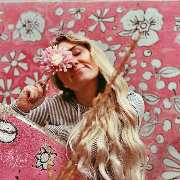 Meet your Posher, Brittany - Picture 1 of 7